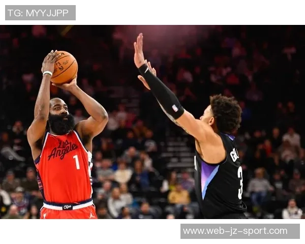 休赛期遗憾回顾快船放弃鲍威尔开拓者高位选瀚森却未能给予机会